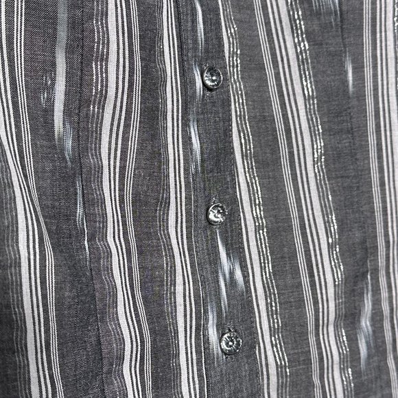 Style & Co Petite Gray Button Down Ruffle Bling Metallic Thread Stripes Size 4P - Picture 4 of 16